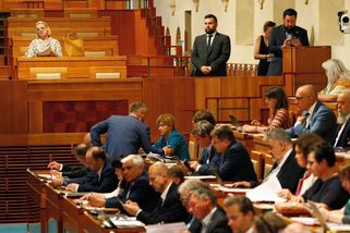 Senát umožnil úpravu sněmovních pravidel k omezení obstrukcí - Novinky